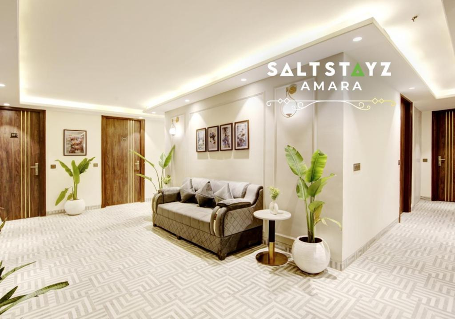 Saltstayz Premier - Galleria Market Road & Sector 27,Dlf Phase 1,4 star