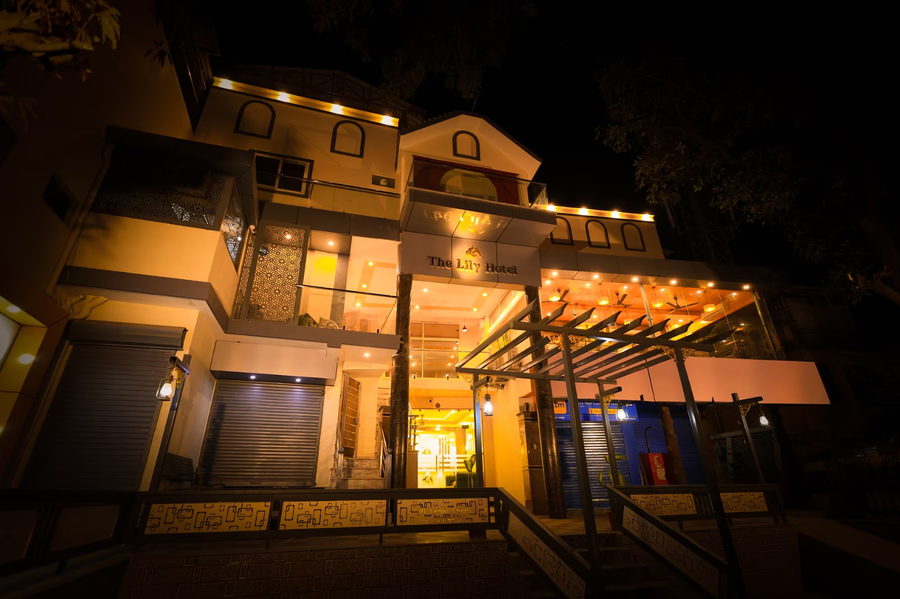 The Lily Hotel,>>Tapovan, Rishikesh ,3 star