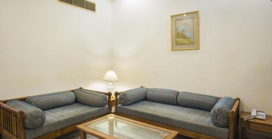 Hotel Mansingh Palace,,3 star