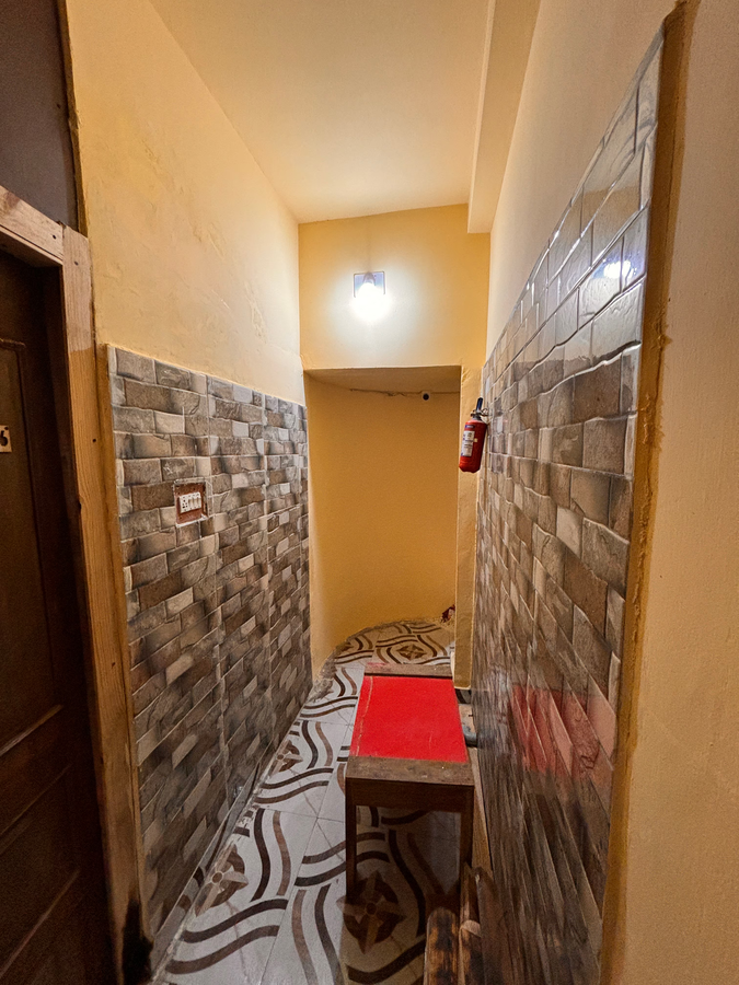 Plush Hotels,,3 star
