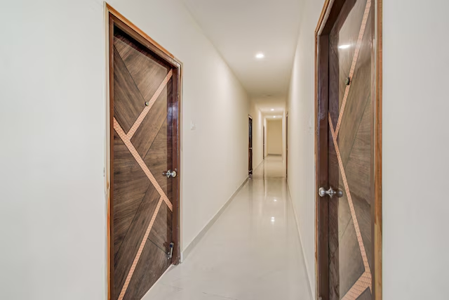 Super Townhouse Oak Lb Metro Station Formerly Sunil Arcade,,3 star