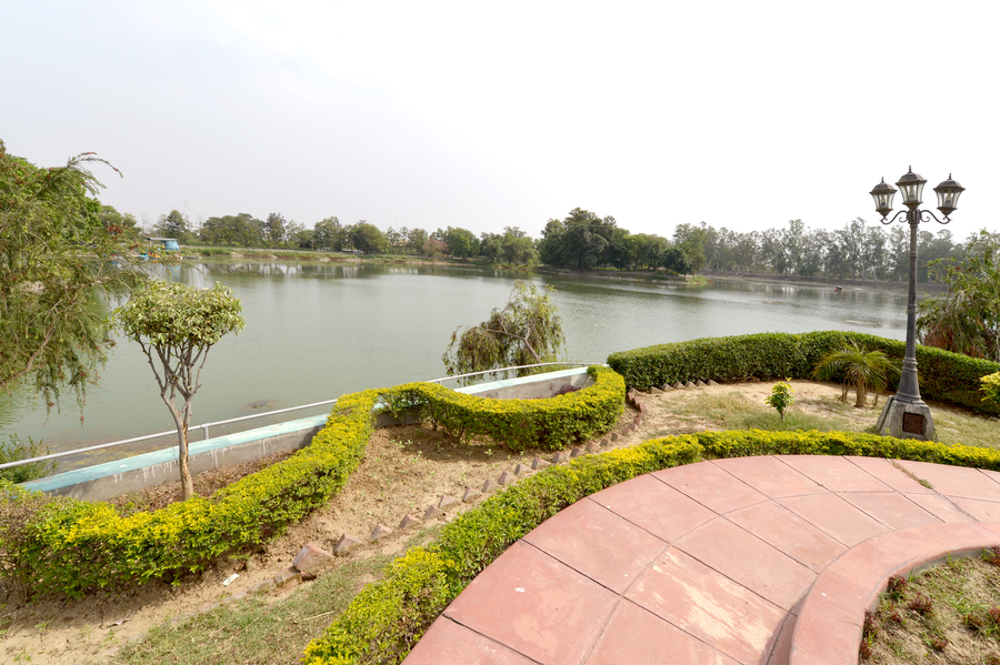 Karna Lake Tourist Resort,,3 star