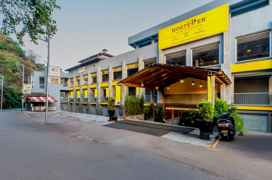 The Hosteller Bam, Rishikesh,Neelkanth Temple,4 star