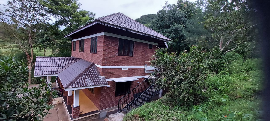 Blue Hills View,,3 star