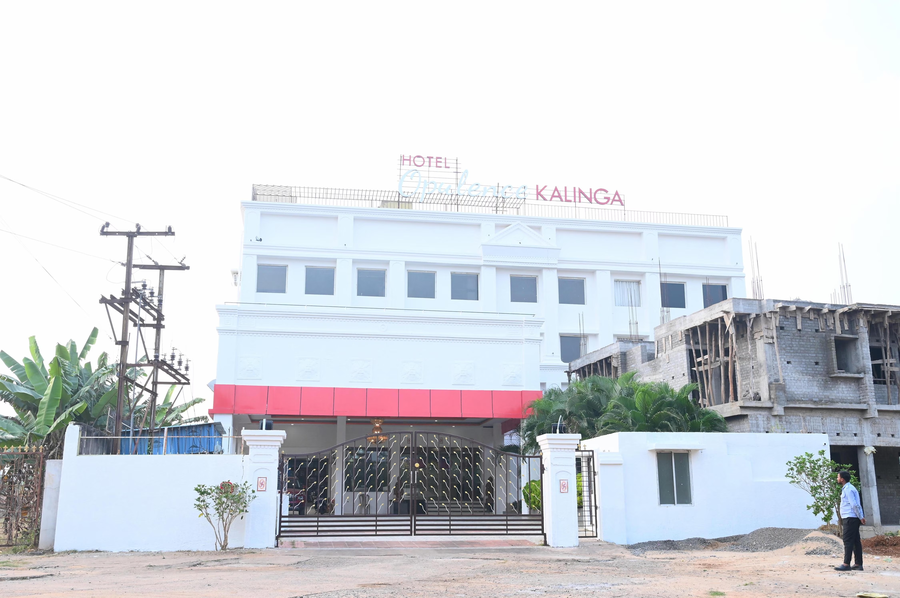 hotel opulence kalinga