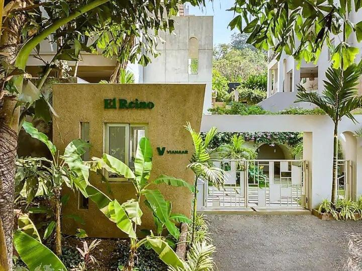 da alohas hibiscus oasis pool facing candolim el reino l2 vijay