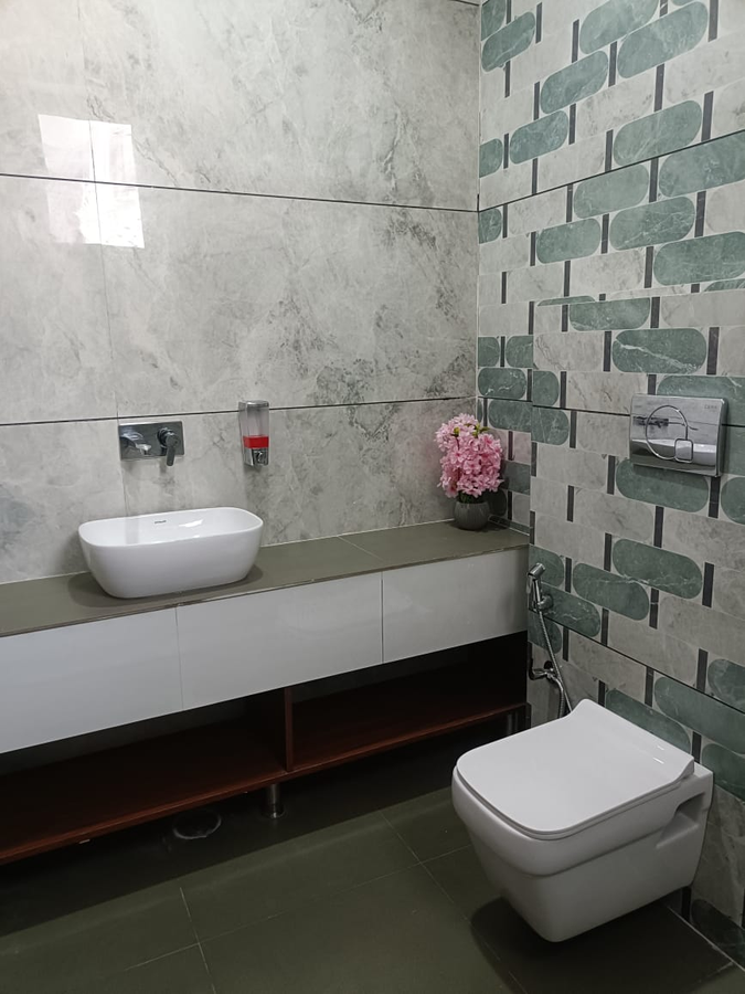 Hotel Kamboj,,2 star