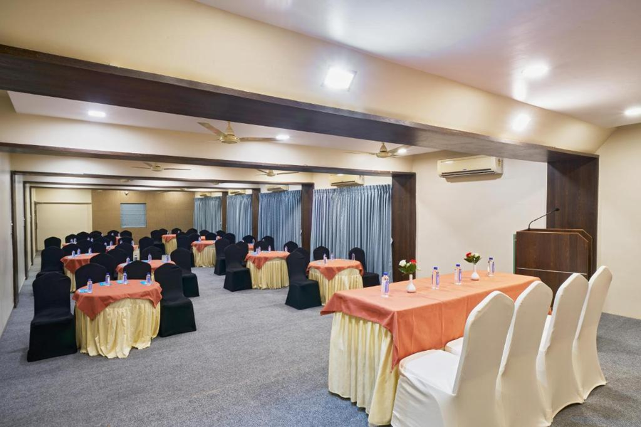 hotel atria kolhapur