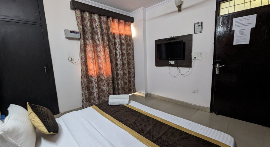 Hotel The Nines,,3 star
