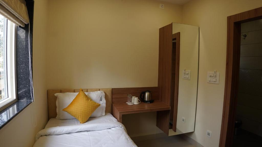 ark hotels