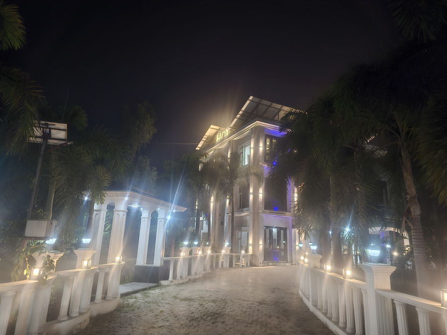 Hotel Kosi Inn,,3 star
