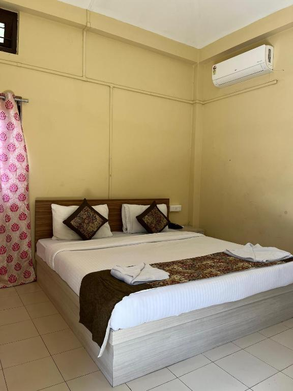Jironi Resort,Chariduar,2 star