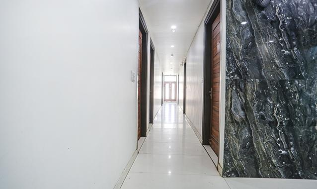 Fabhotel Gold Inn,,3 star