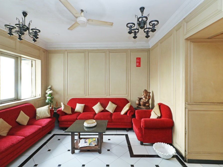 Park Palace Hotel,Gariahat,3 star