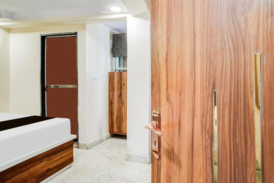 Super Hotel O Russel Chowk Jabalpur,,3 star