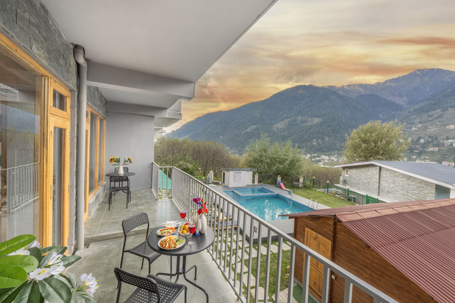 Echor Himalayan Heights Luxe, Manali,Prini,4 star