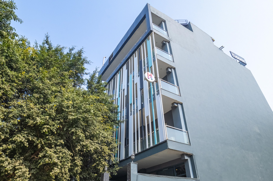Housr Malibu Town Sohna Road Sector 47 Near Park Hospital Gurgaon,Sector 47,3 star