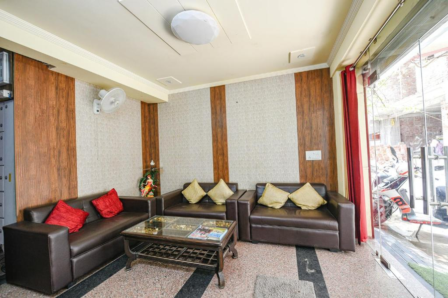 Hotel Ishtara,West Delhi,3 star