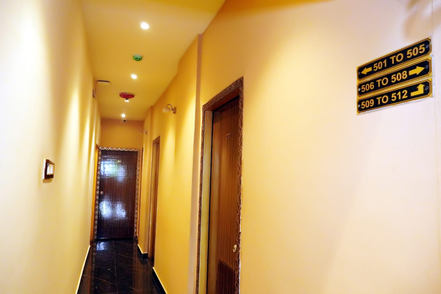 Hotel Golden Plaza,Vashi,3 star
