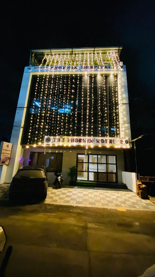 The Hotel Phoenix,,3 star