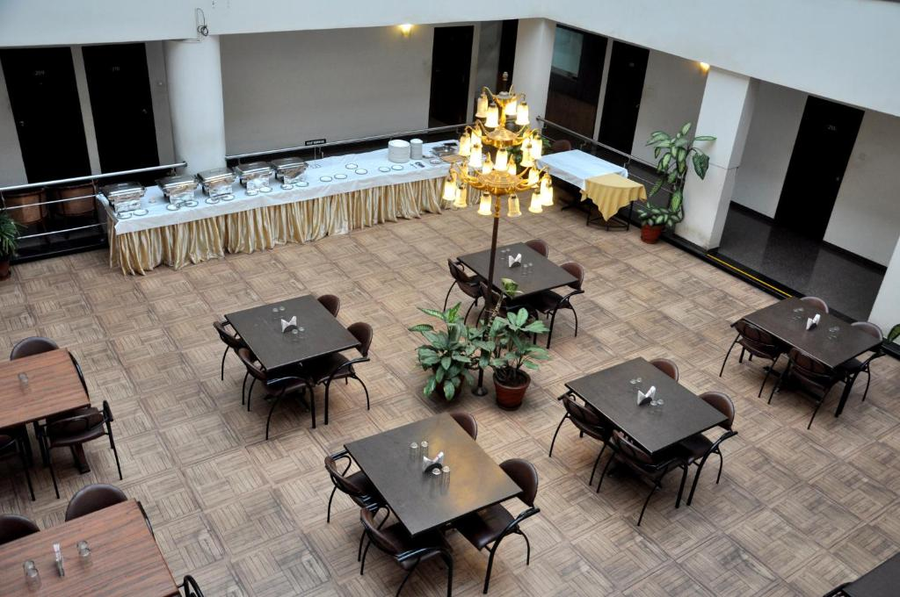 hotel atria kolhapur