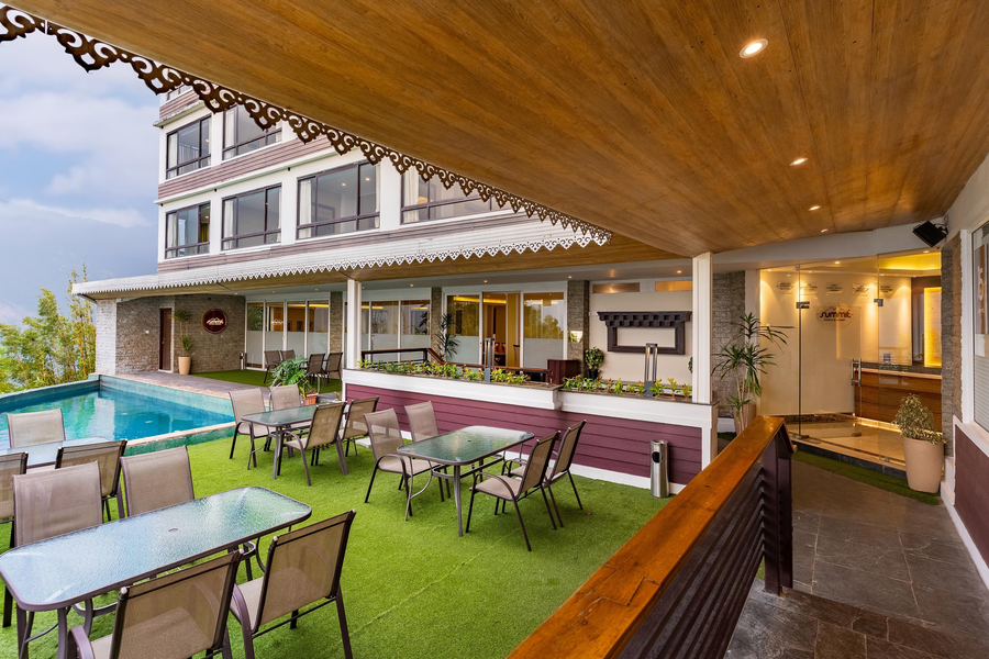 summit north star gangtok