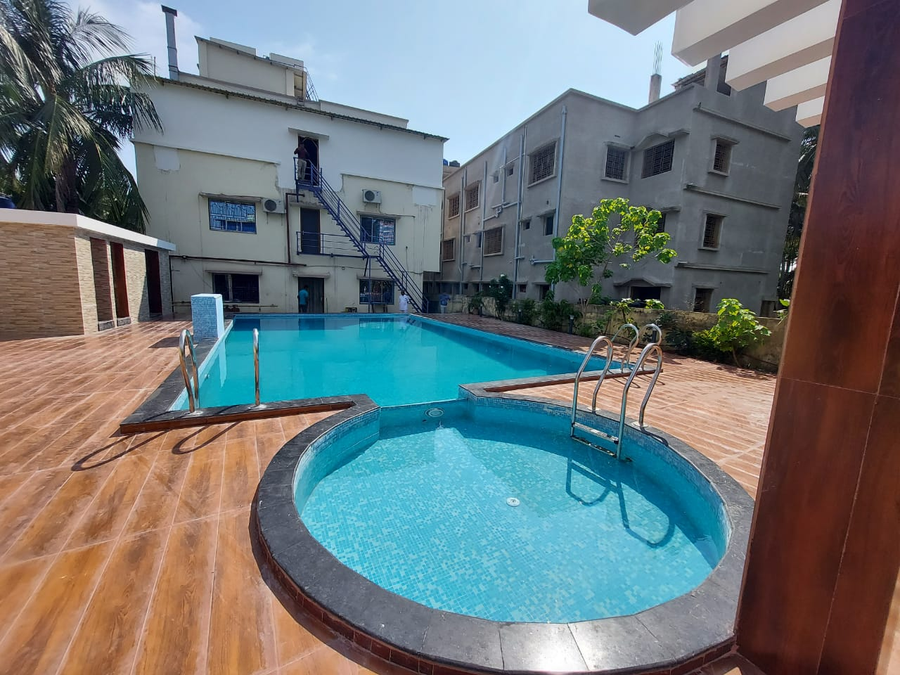 Iconic Hotel,Kanthi>>Digha,3 star