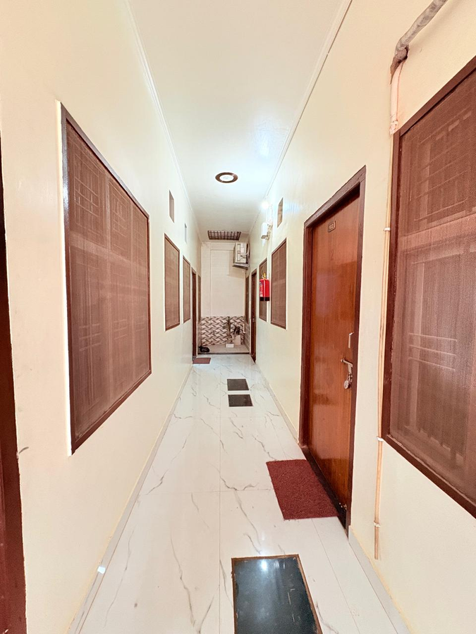 hotel o home ram bila paying guest house
