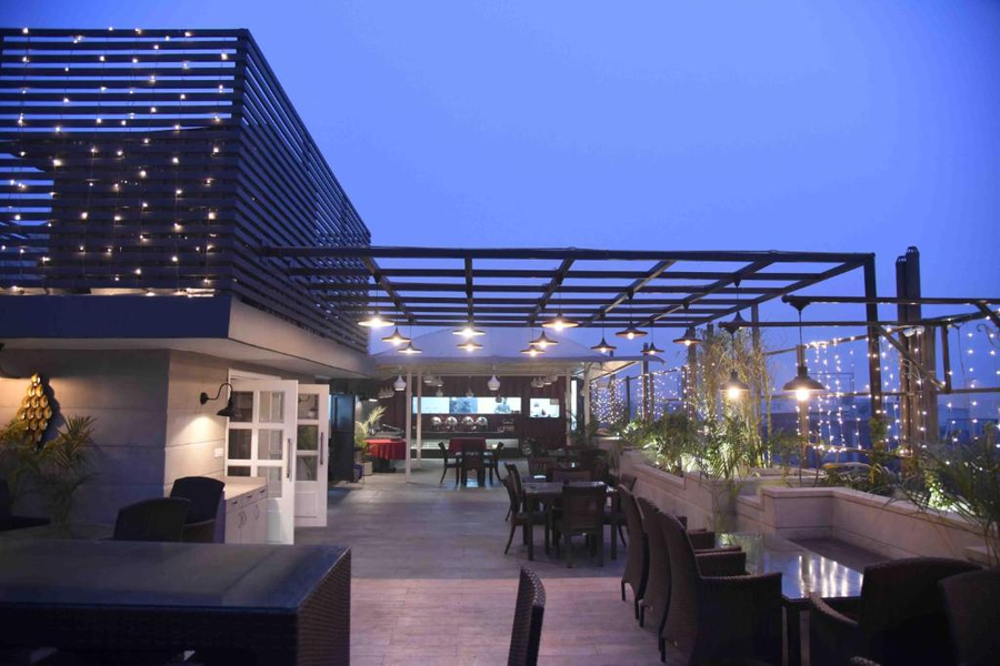 Hotel Picasso Prive Naraina Delhi,Naraina Vihar,3 star