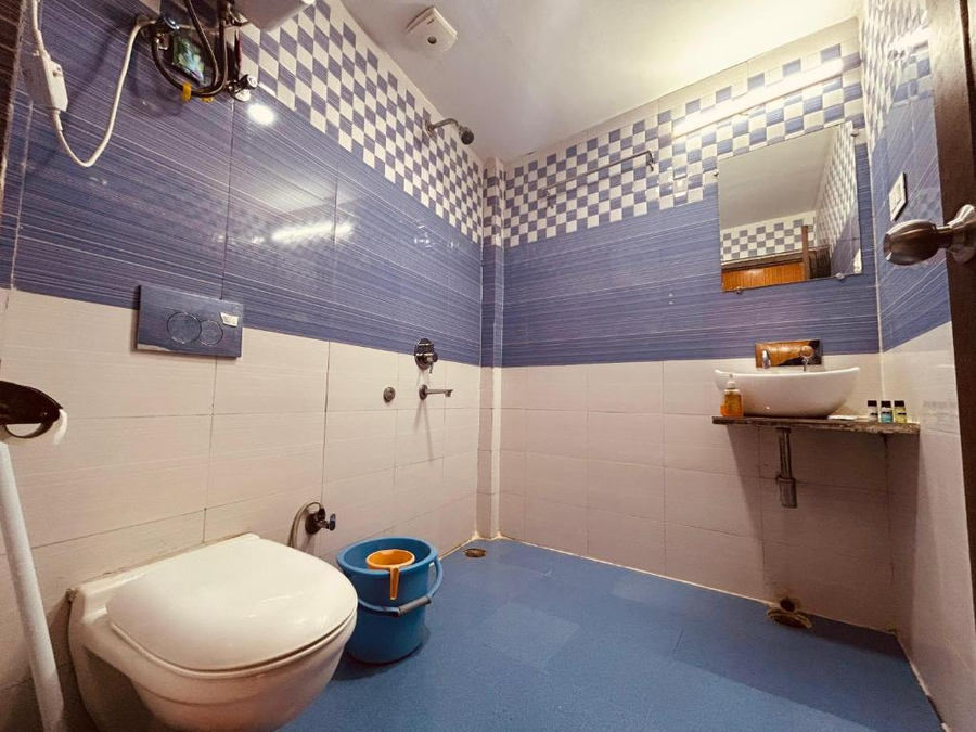 The Sleeping Beauty Hotel,Chamoli>>Auli,3 star