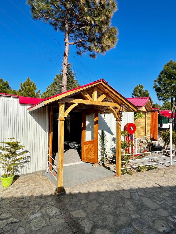the chail heights hotelandresort