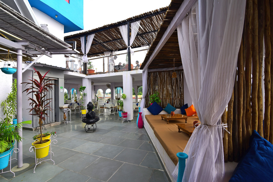 Hotel Udai Niwas,Lal Ghat,3 star