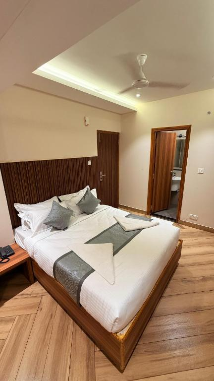 Grand Sea Way,,2 star