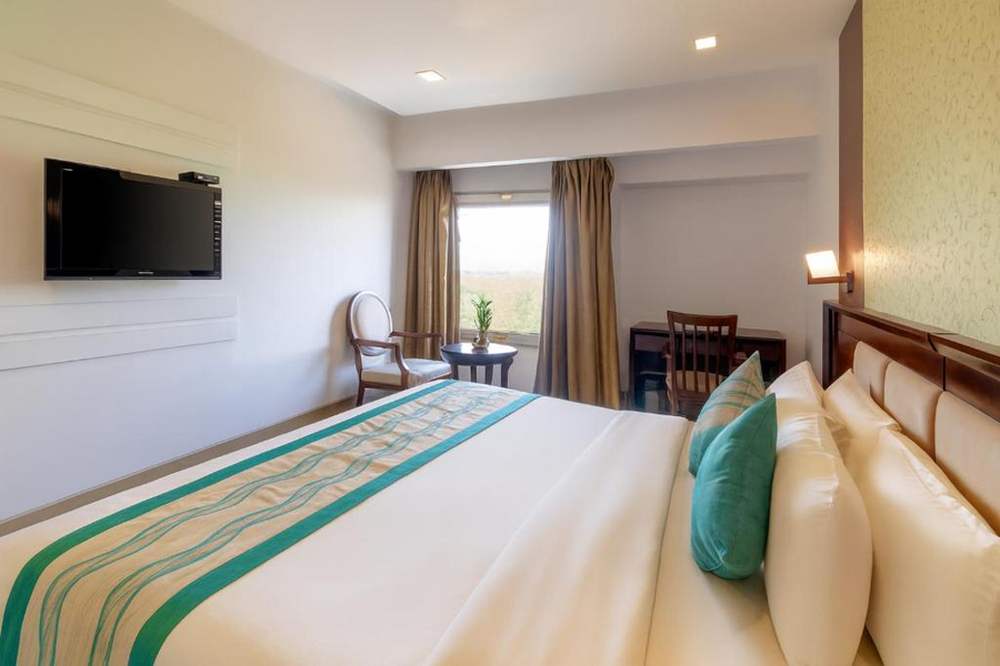 hotel horizon