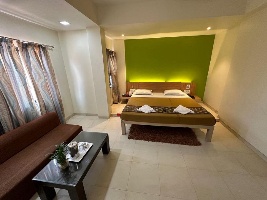 hotel vivek