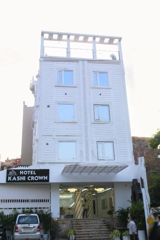 Hotel Kashi Crown,,3 star
