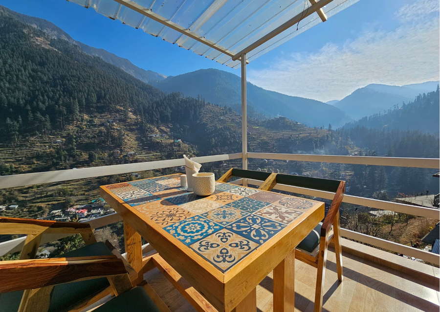 Young Monk Hostel Jibhi,,3 star