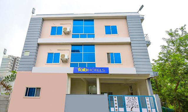 fabhotel grand embassy
