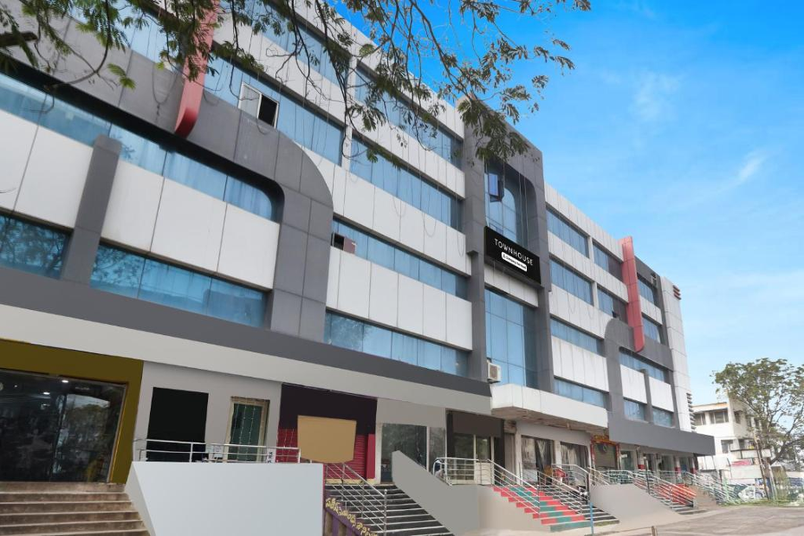 super townhouse gudivada formerly sistla