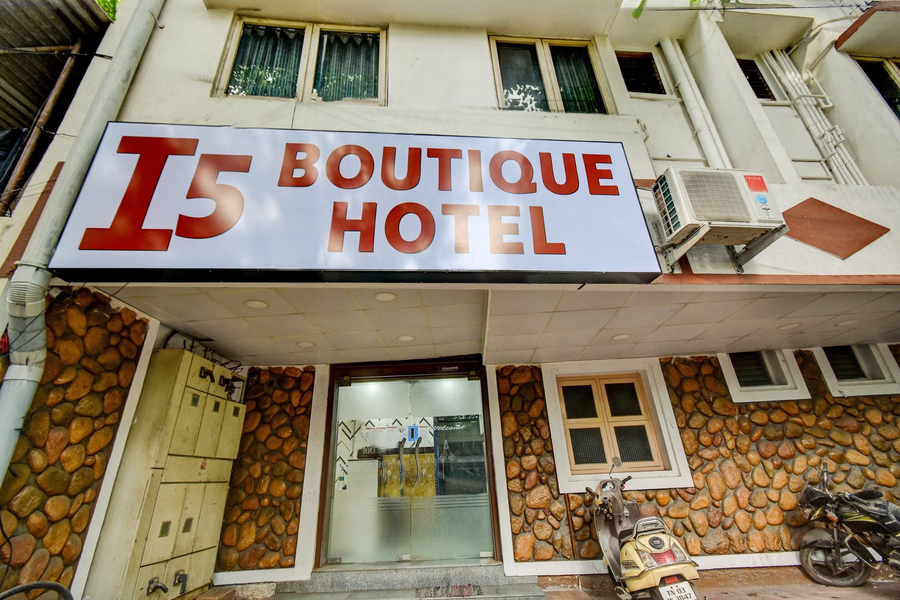 i 5 boutique hotel