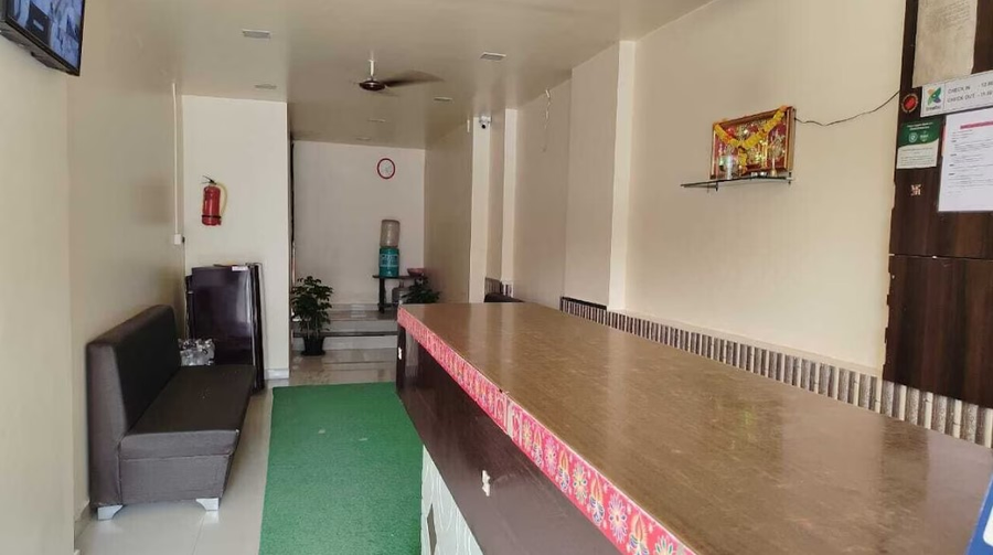 chetan executive hotel