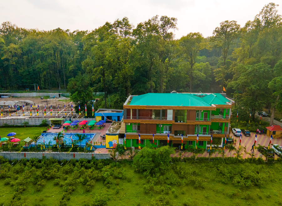 green vista resort and restro cloudway