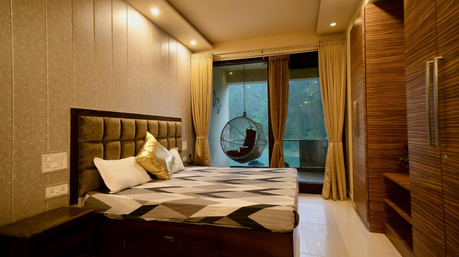 Allure Lake Front,Khurpatal,3 star