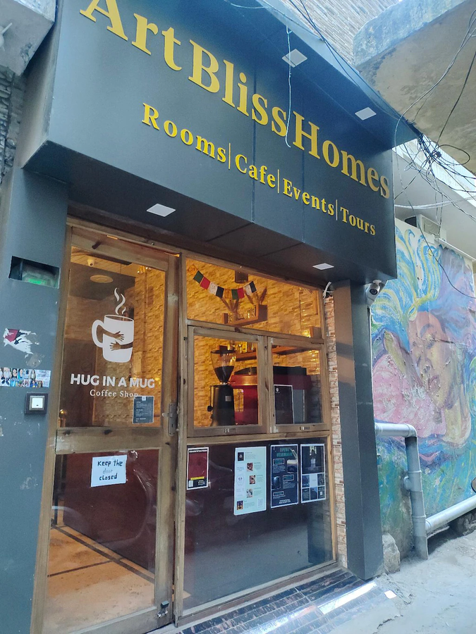 Art Bliss Hostel,,1 star