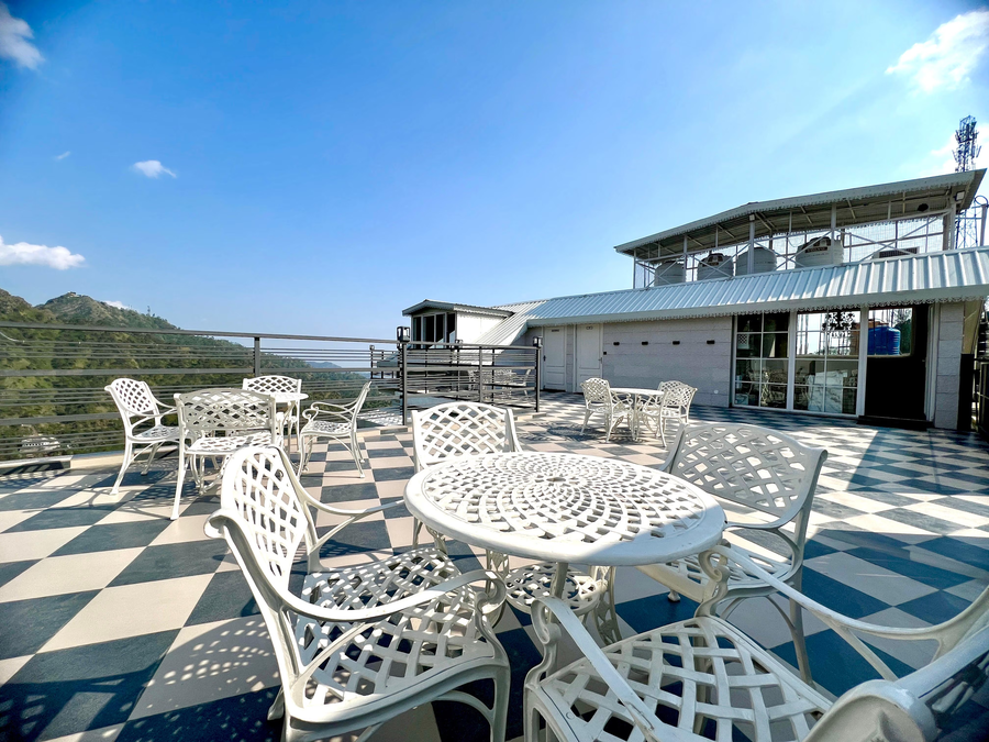 hill top heaven by elvora hotels and resorts