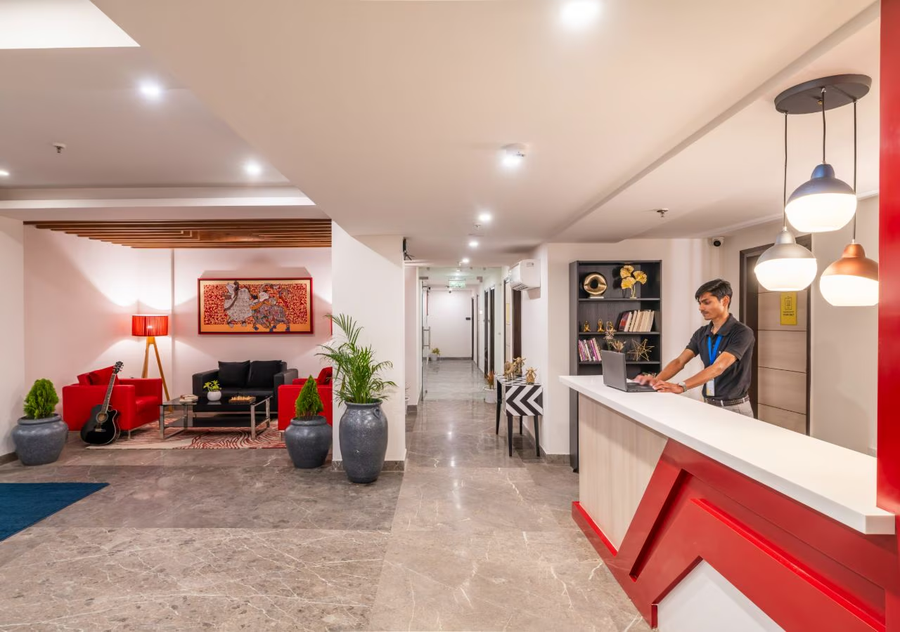 The Hosteller Bam, Rishikesh,Neelkanth Temple,4 star