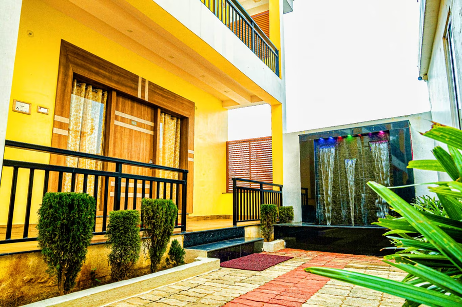 Mangalam Inn,,5 star
