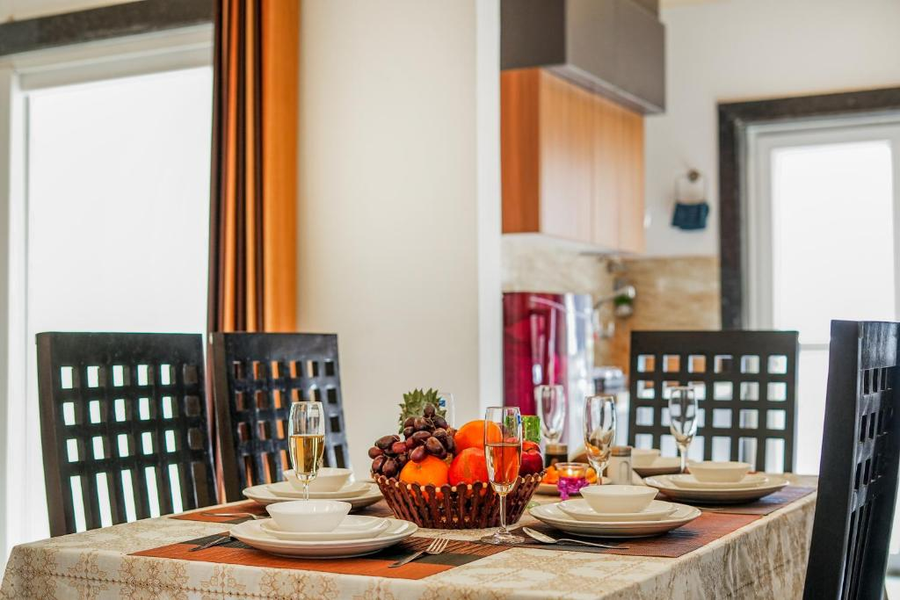 alaya stays 3 bhk apartment with hill view cliff trident