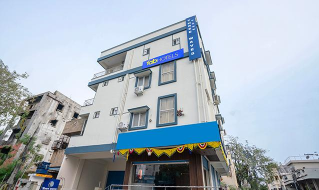 fabhotel three waves nr lb nagar metro station