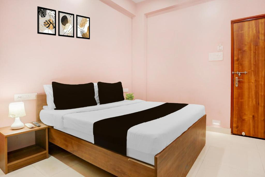 Hotel O Iit Varanasi Formerly Shree Gopal Upwan,,3 star